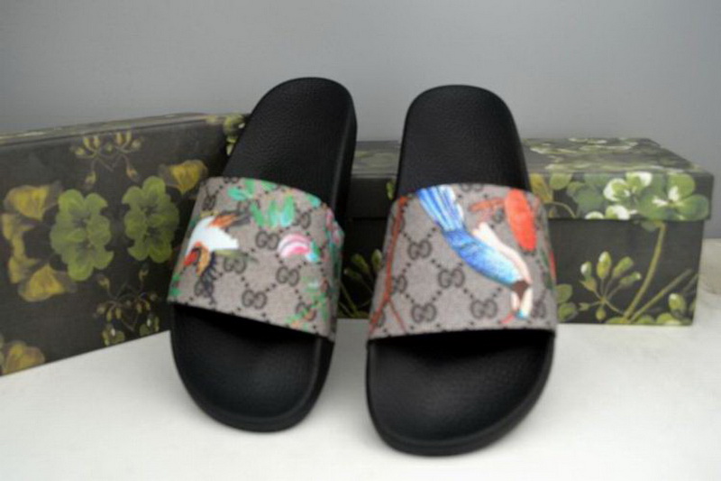 Gucci Men Slippers_148